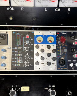 IGS 576 Blue Stripe 500 Series Compressor/Limiter