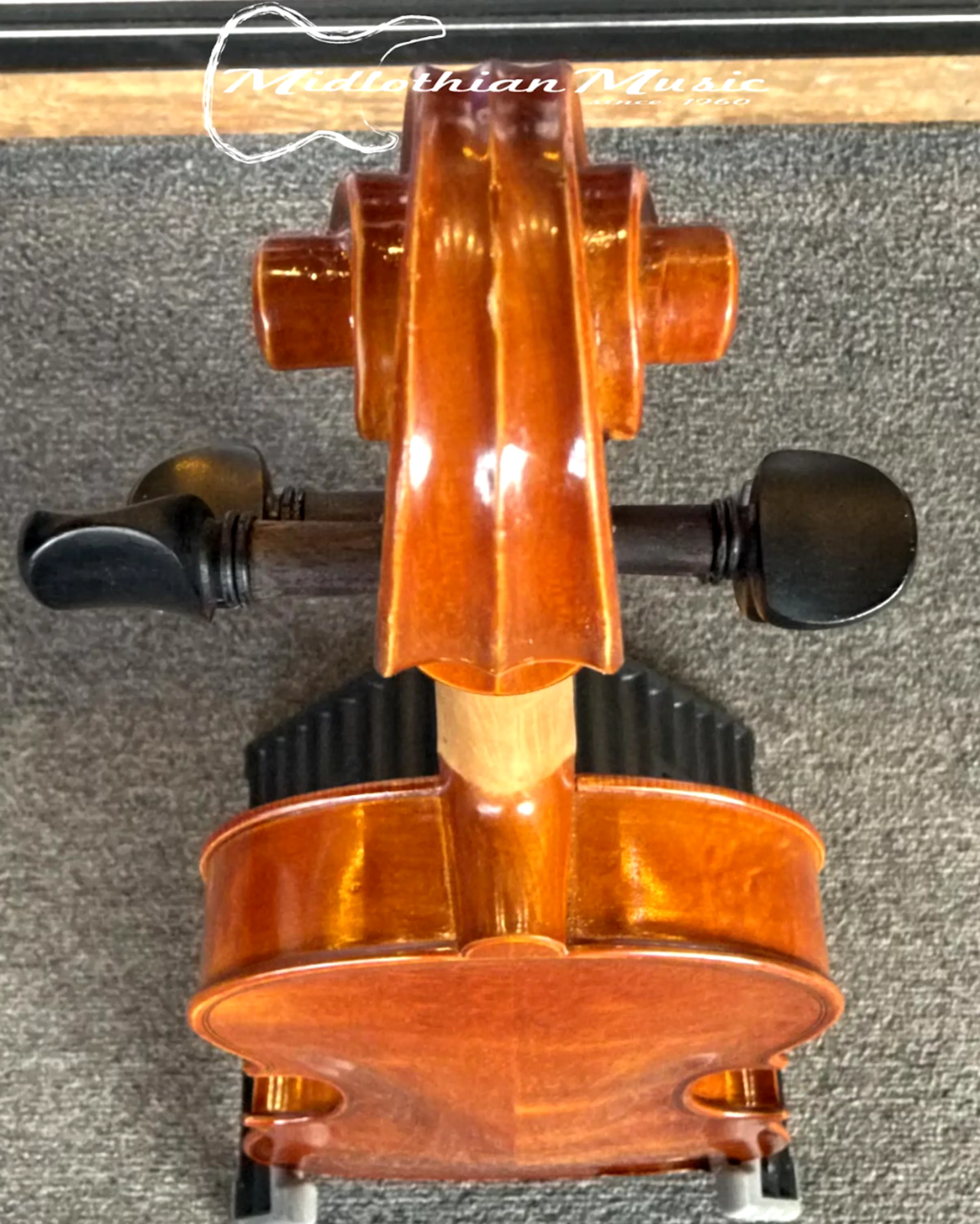 Carousel image 9