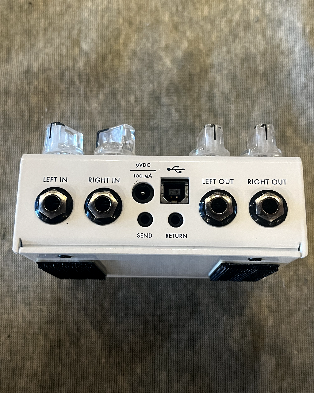 listings/254/images/1752604422526-GFI-Specular-Tempus-reverb_delay-w_box-06.png