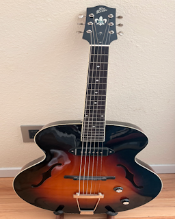 The Loar LH-309-VS Arch top 6 string guitar