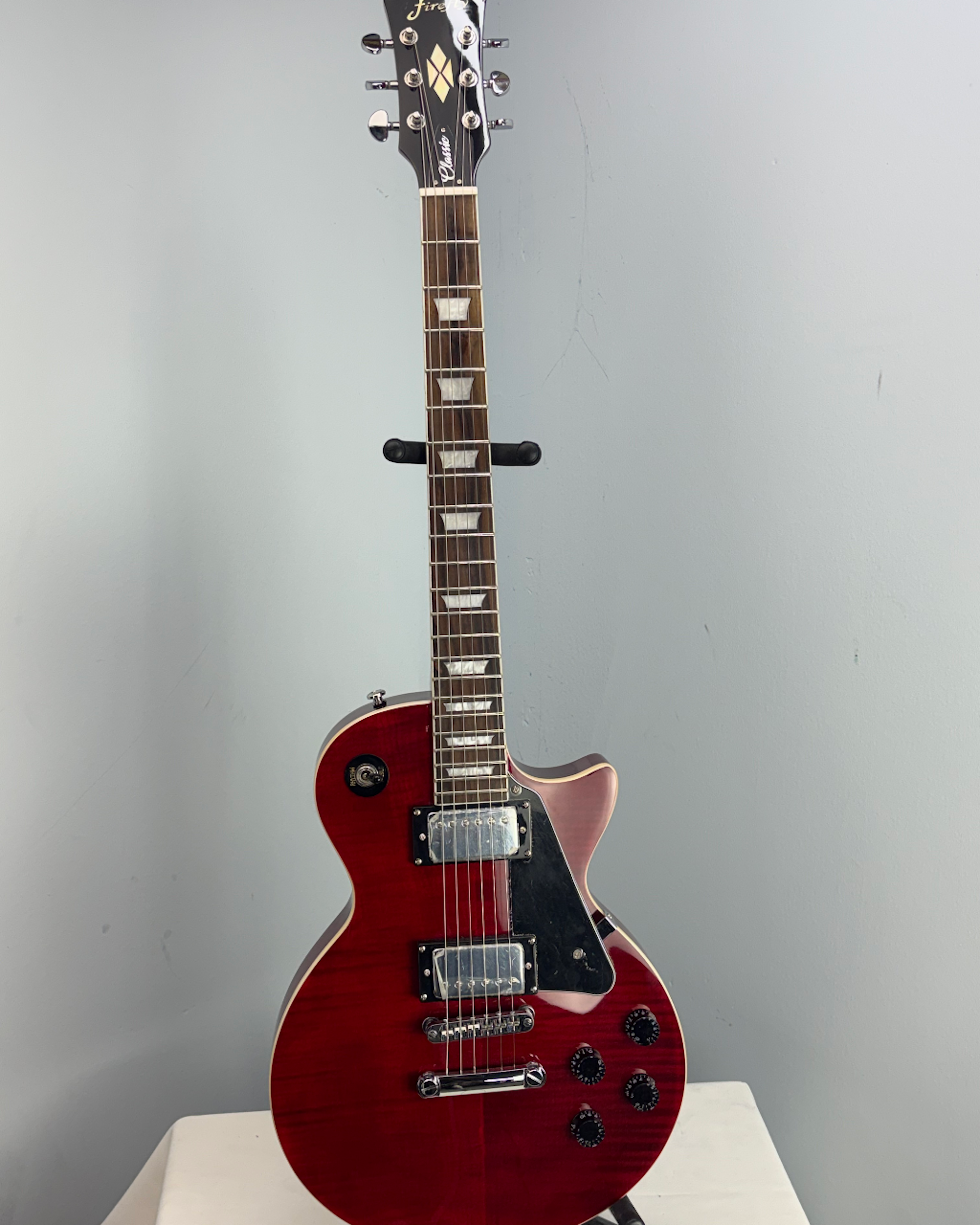 Firefly Classic LP-Style Electric Guitar – Wine Red Flame – China – c.2020