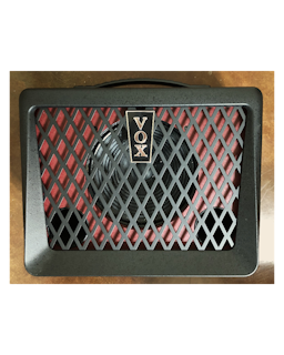 BASS AMP: Vox VX50 BA 50-watt