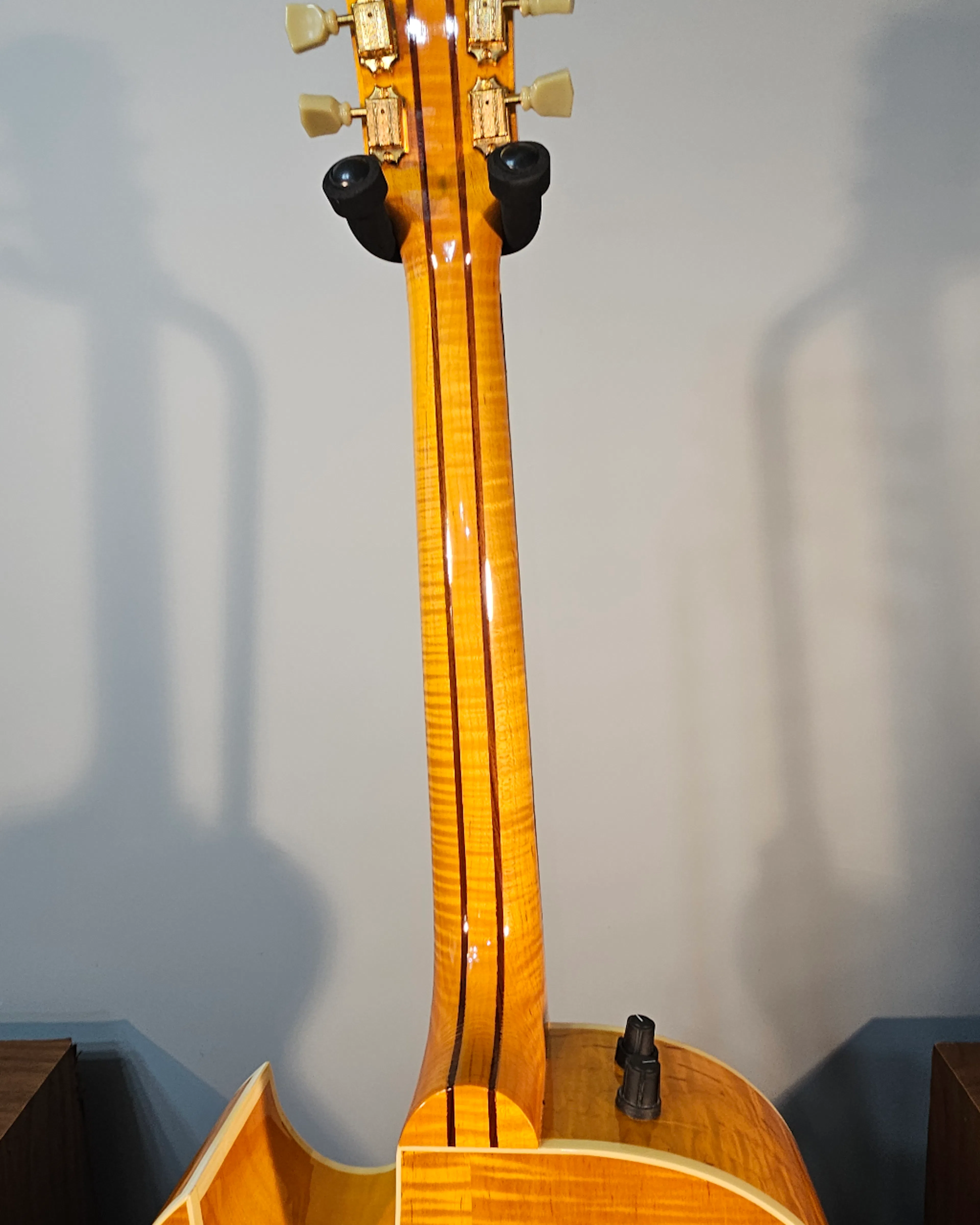 Carousel image 6